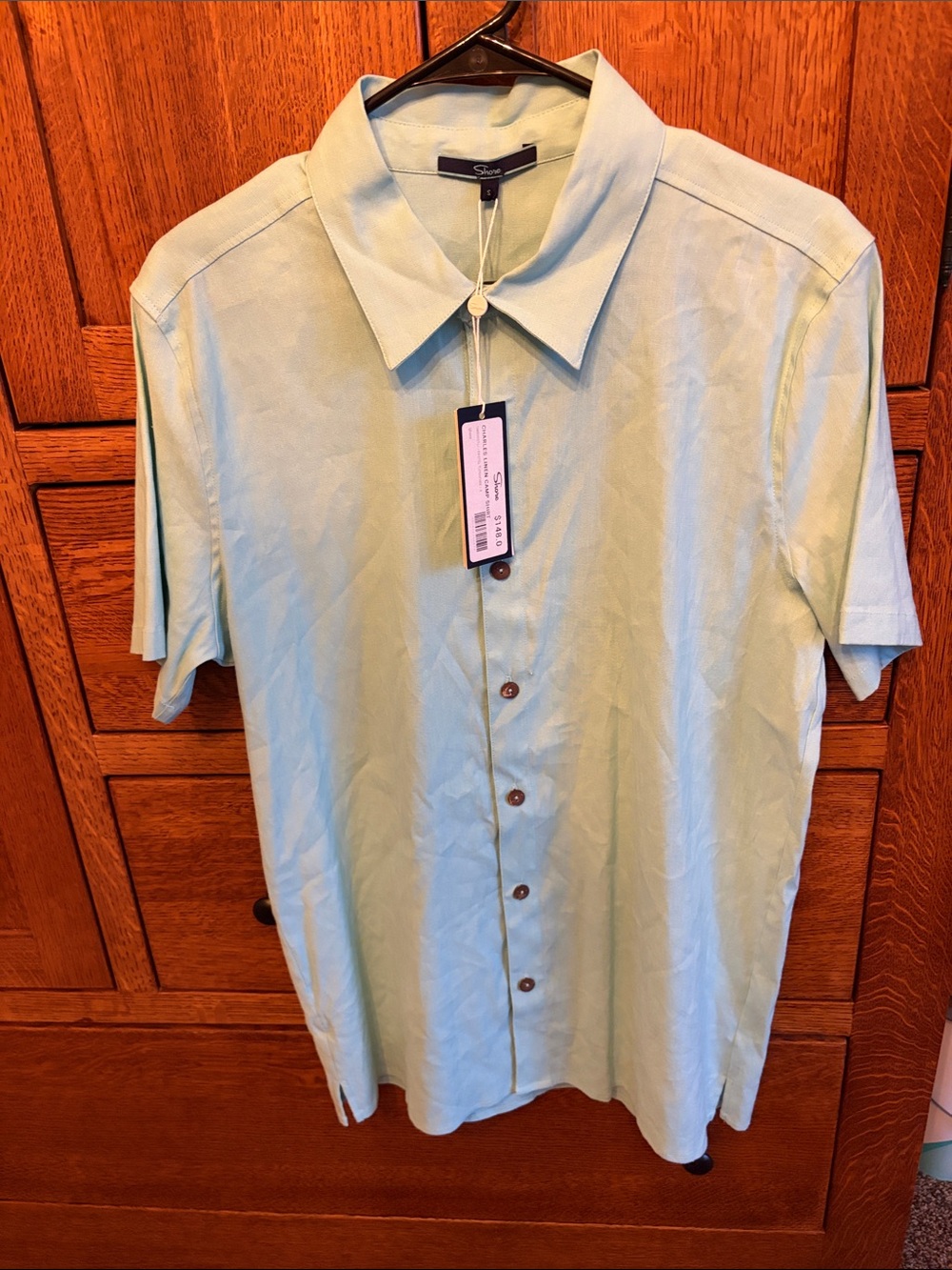 Classic Light Green Short-Sleeve Button-Down Shirt by Sanger